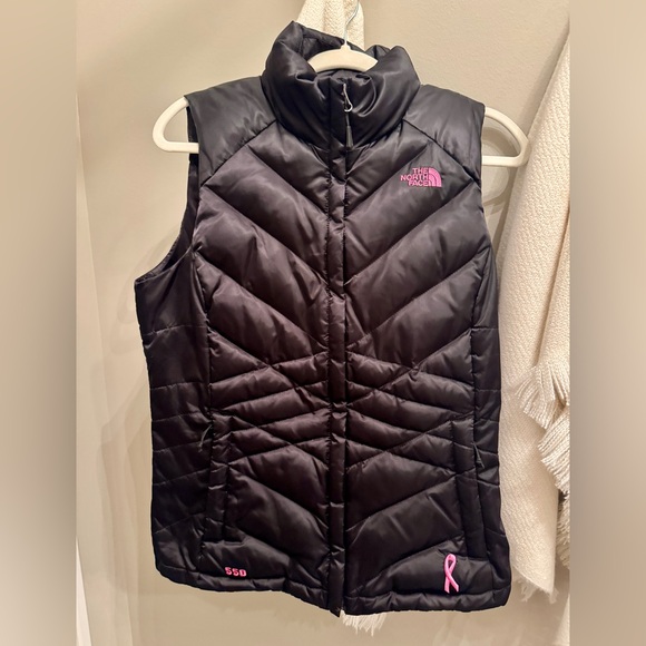 The North Face Women's Black and Pink Quilted Vest for Breast Cancer - Picture 2 of 7